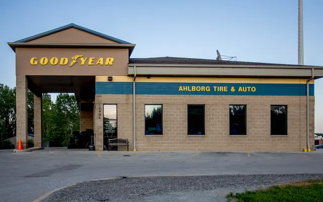 Photo of Ahlborg Tire & Auto, an auto repair shop in Green Bay, WI