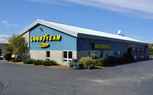 Photo of Richlonn's Tire & Service Center - Waukesha, an auto repair shop in Waukesha, WI