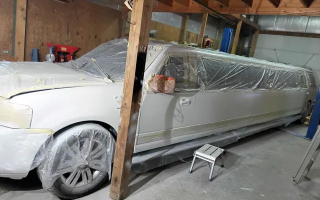 Photo of Mo's Auto Repair and Body Shop, an auto repair shop in Clarksburg, WV